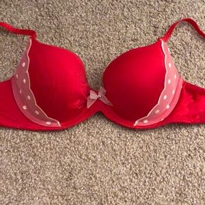 Victoria’s Secret bra